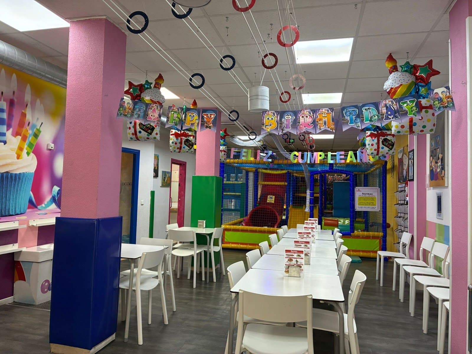 Baluba Park: parque de bolas con cafetería (Leganés) 3