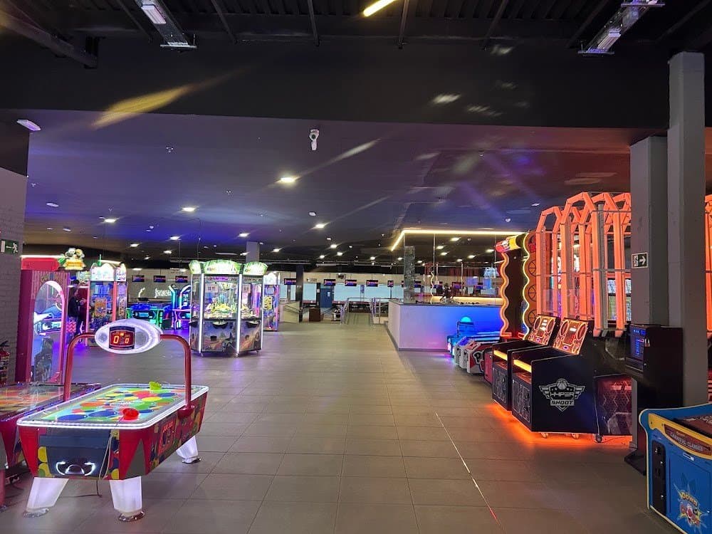 Bowling Park: bolos y recreativos (Parque Corredor, Torrejón) 2