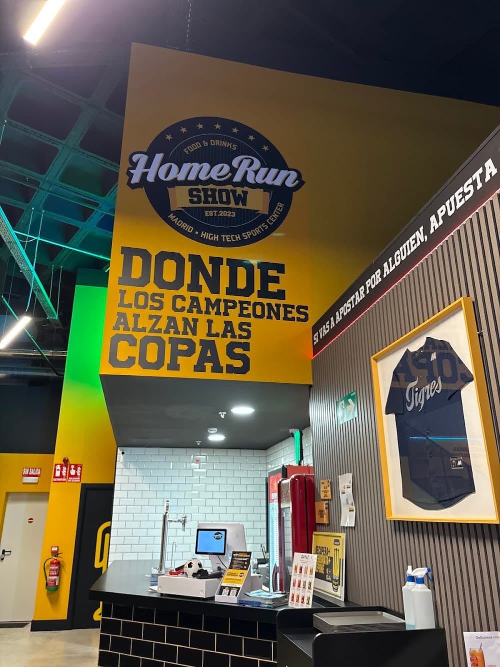Home Run Show: béisbol inmersivo (Oasiz, Torrejón) 1