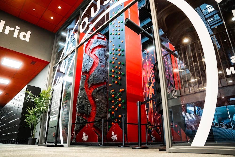 JumpYard Oasiz: parque de camas elásticas (Torrejón de Ardoz) 2