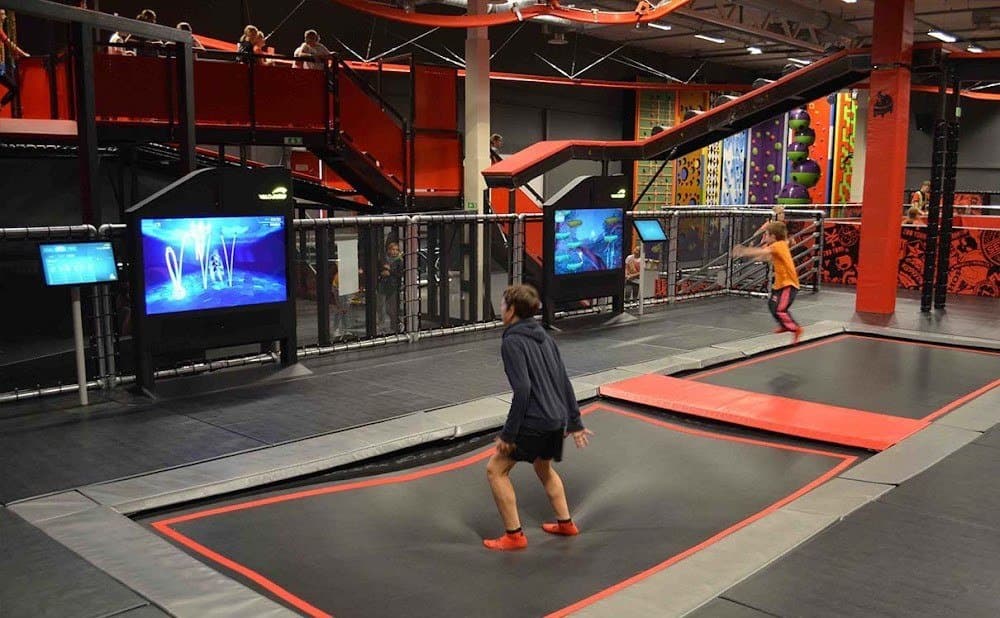 JumpYard Oasiz: parque de camas elásticas (Torrejón de Ardoz) 3