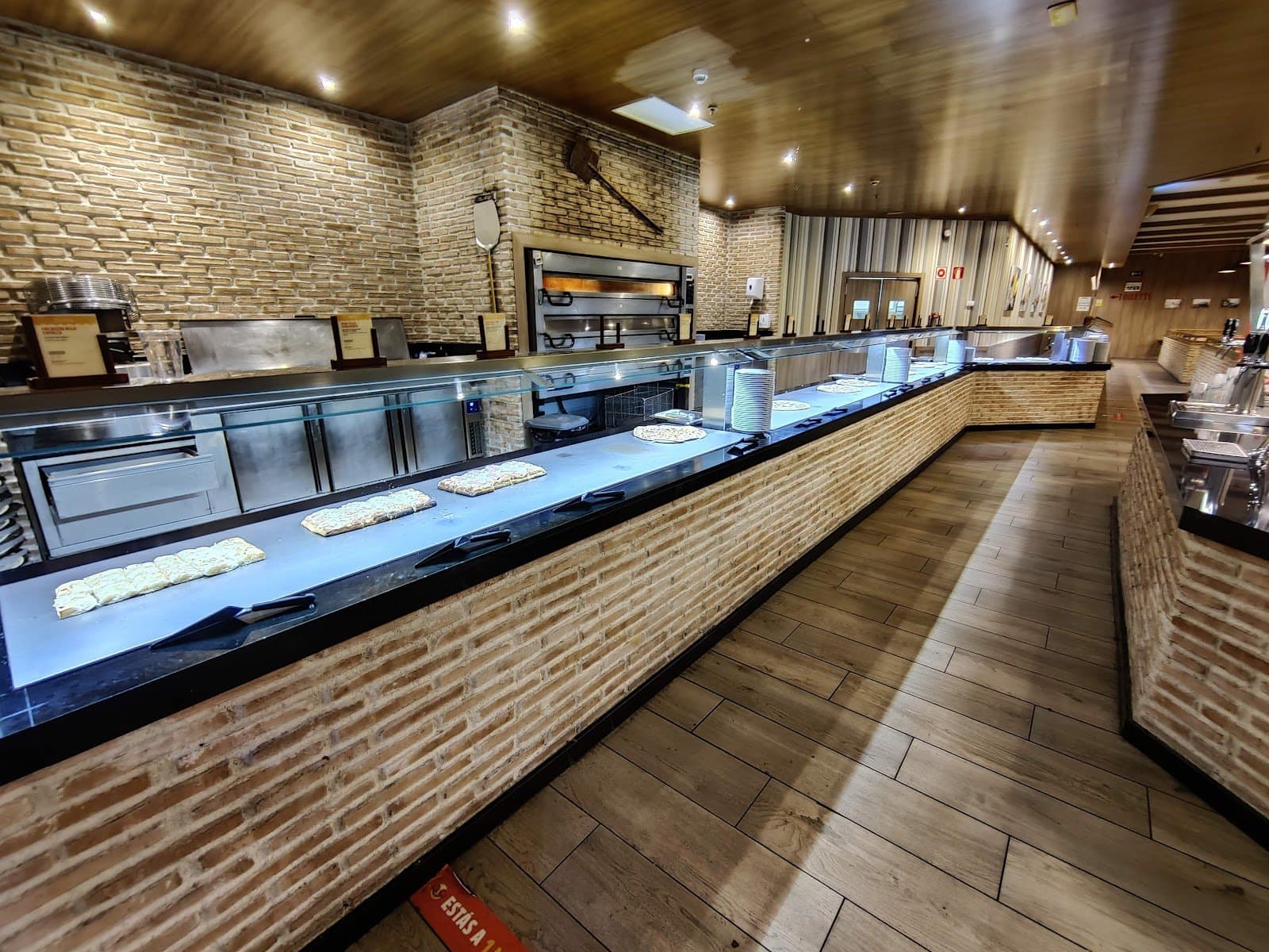 Muerde la Pasta: buffet italiano con parque de bolas en Alcalá 3