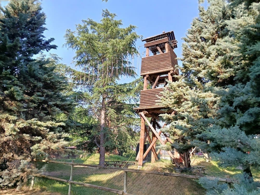 Multiaventura Park: tirolinas y circuitos (Parque Europa, Torrejón) 1