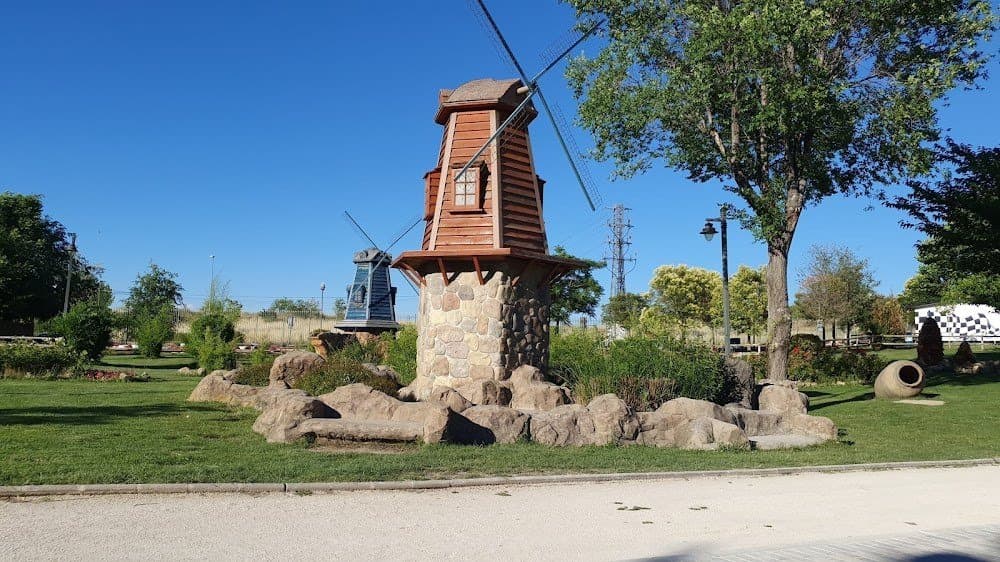 Multiaventura Park: tirolinas y circuitos (Parque Europa, Torrejón) 4