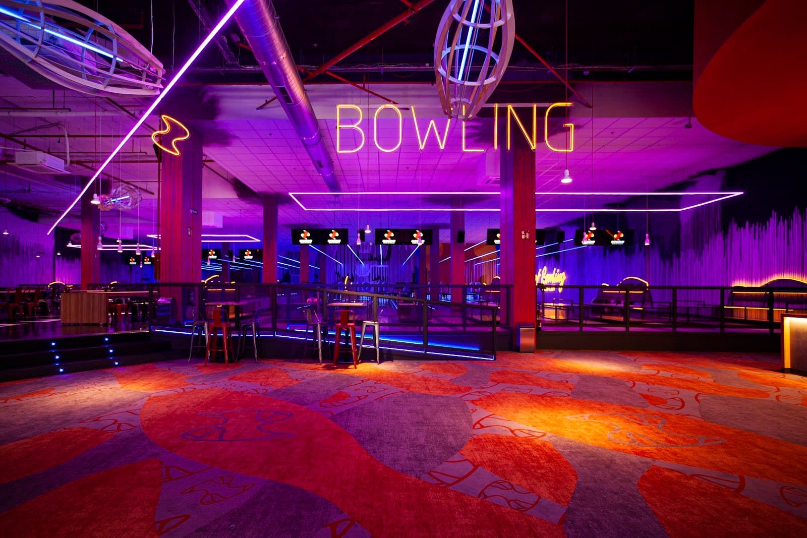 Ozone Bowling Alcalá: bolos y recreativos en familia 4