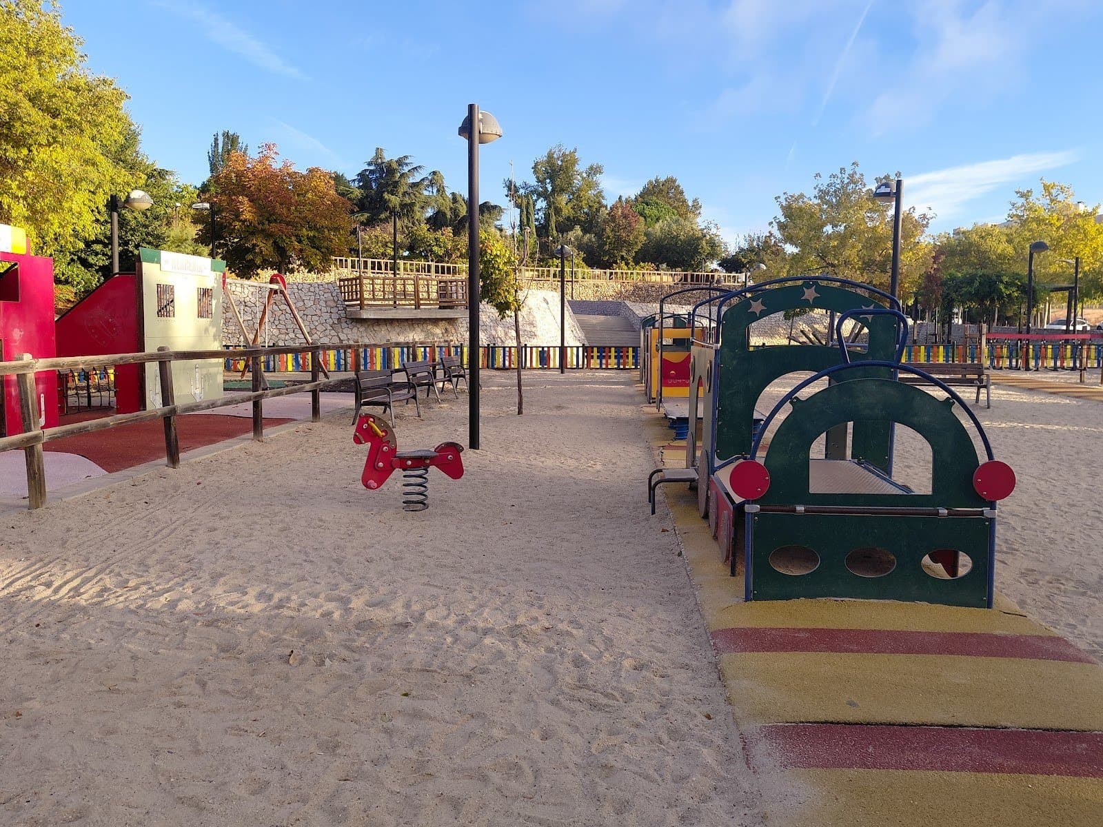 Parque Infantil Poblado del Oeste: trenes y salvaje oeste (Alcobendas) 4