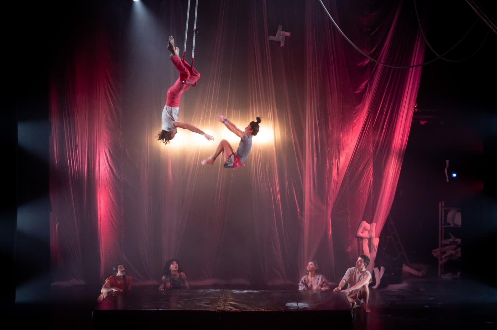 «Sustrai», circo contemporáneo de gran formato de ZirKuSS