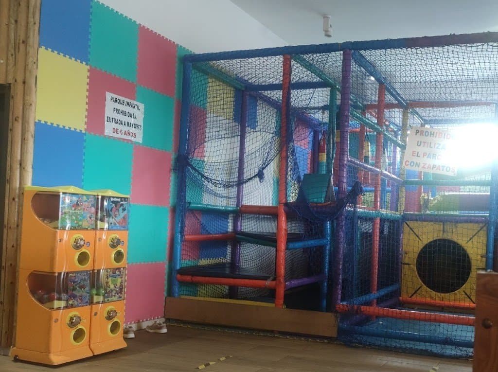 Center Wok: buffet libre con parque de bolas en Alcalá