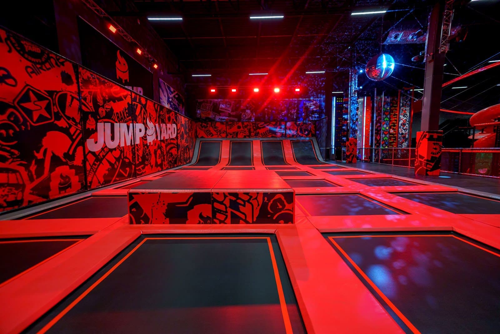 JumpYard: parque de camas elásticas (Getafe)