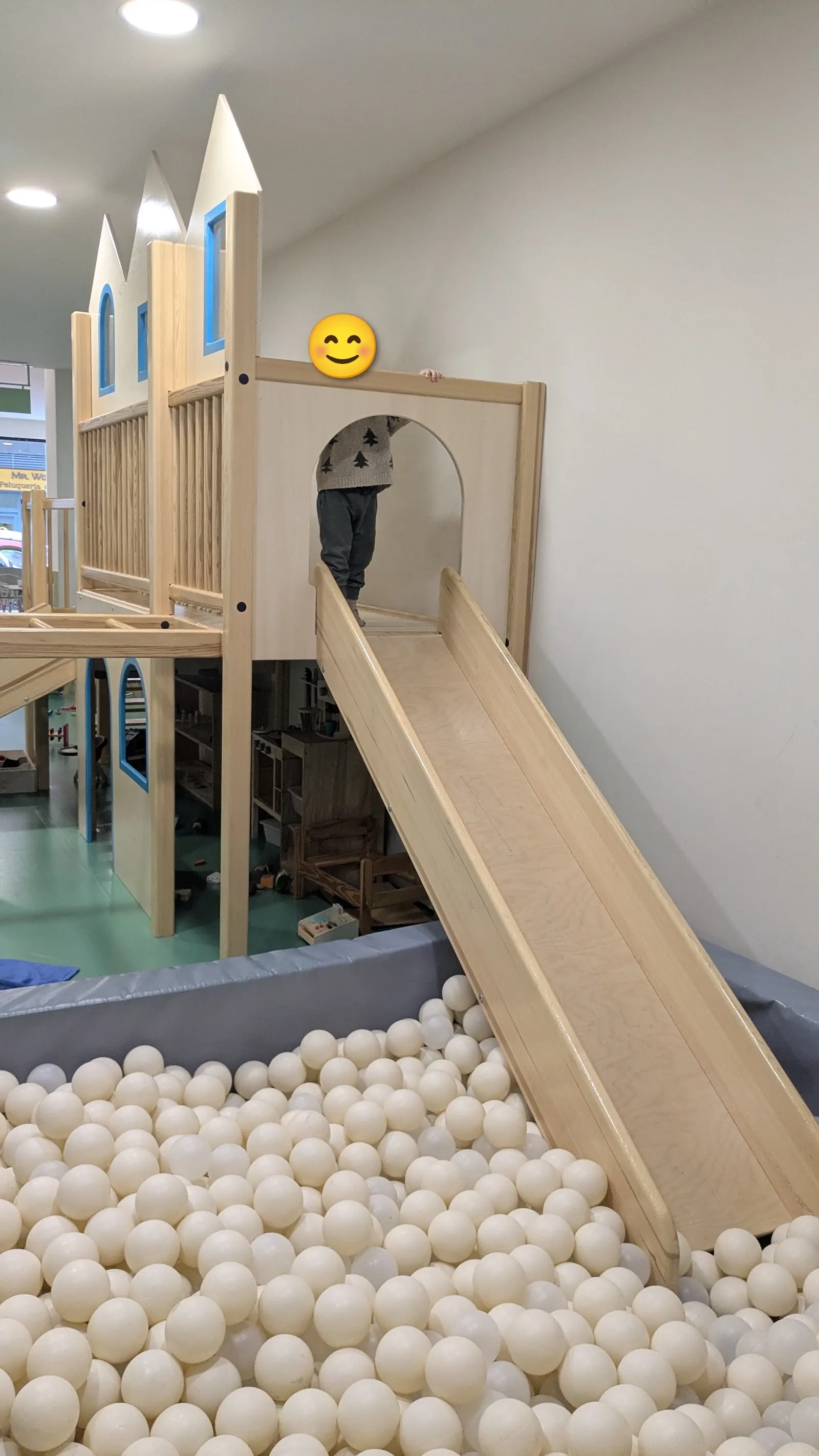 La Tribu Kids & Coffee: cafetería con zona de juegos