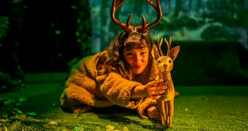 «Bambi», la novela de Felix Salten en títeres y objetos