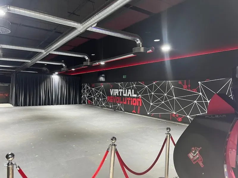 Virtual Revolution Oasiz: realidad virtual (Torrejón de Ardoz)