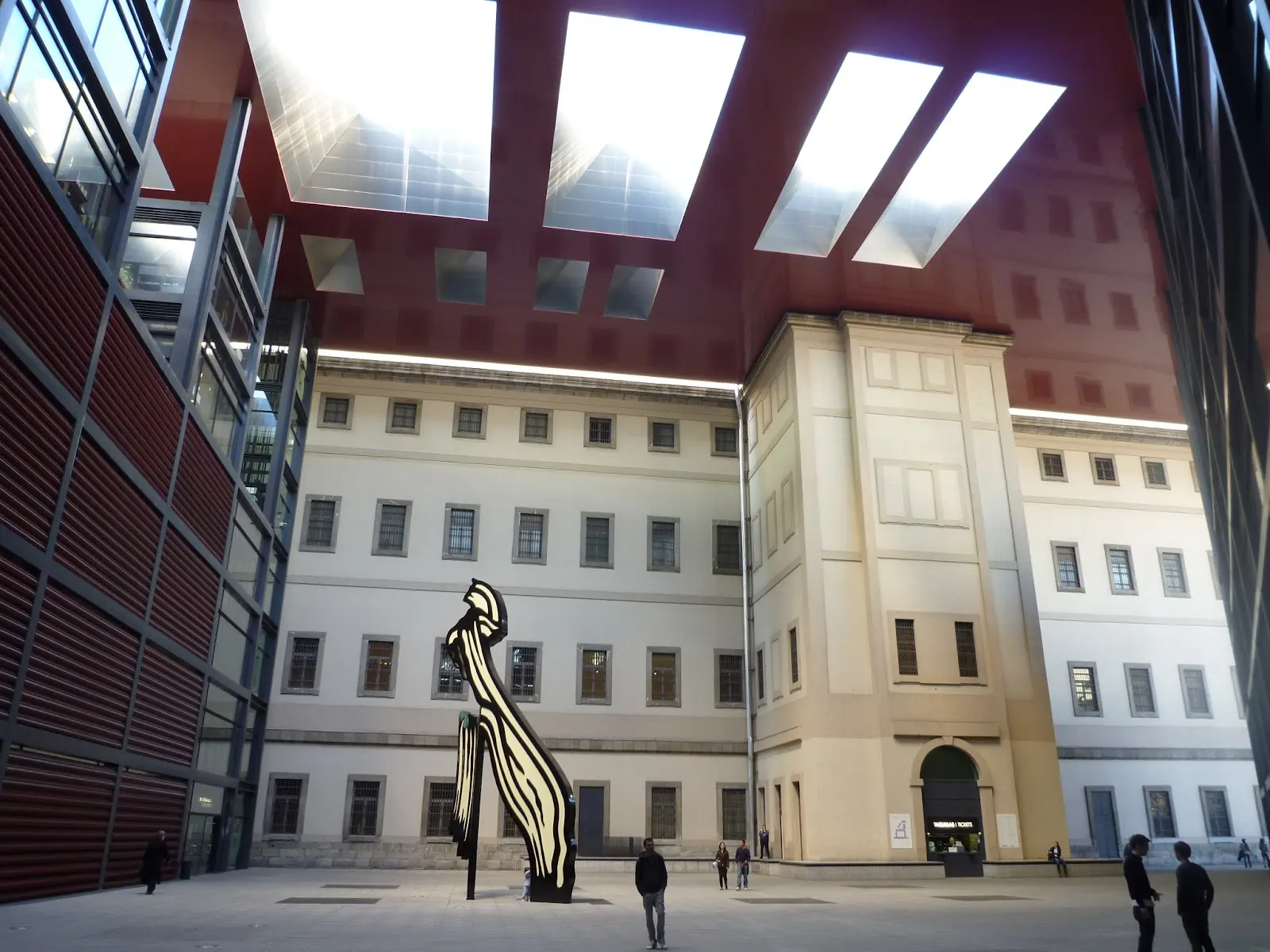 Museo Nacional Centro de Arte Reina Sofía 1