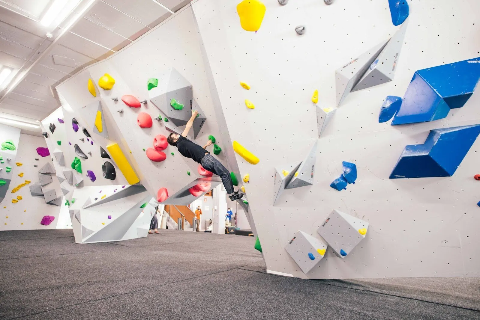Sputnik Climbing Alcobendas: escalada de verdad para peques