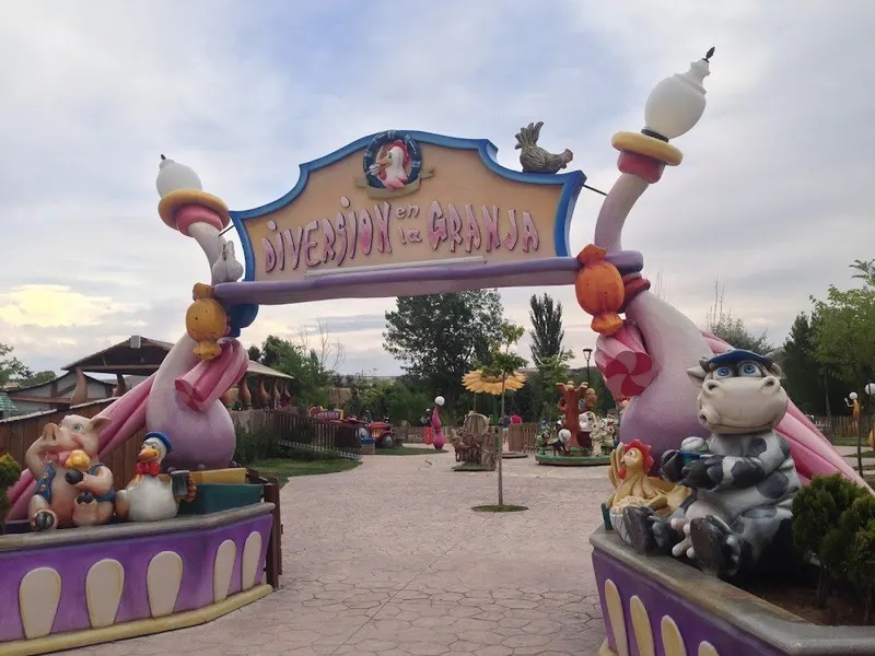 Diversión en la Granja: atracciones infantiles (Parque Europa, Torrejón)