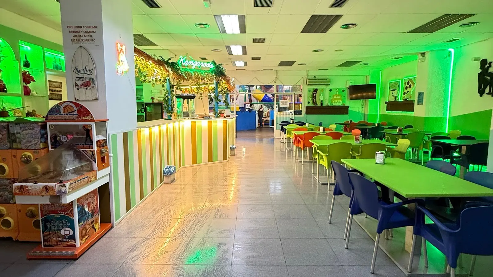 Parque Infantil Kangaroo's: parque de bolas y juego libre 3