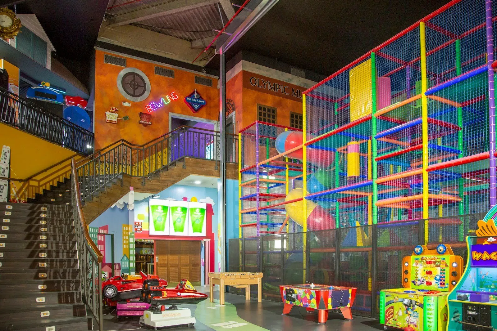 Parque Infantil Kids de Ilusiona Diversia: 2.000 m² con láser tag y cine 5D